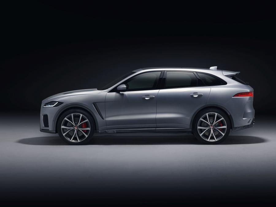  Jaguar F-Pace SVR 2018 года  (WW) (фото 15 из 115)